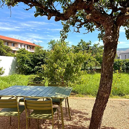 Maison 4 Suites, Jardin, Home-cinema Апартаменты Клермон-Ферран
